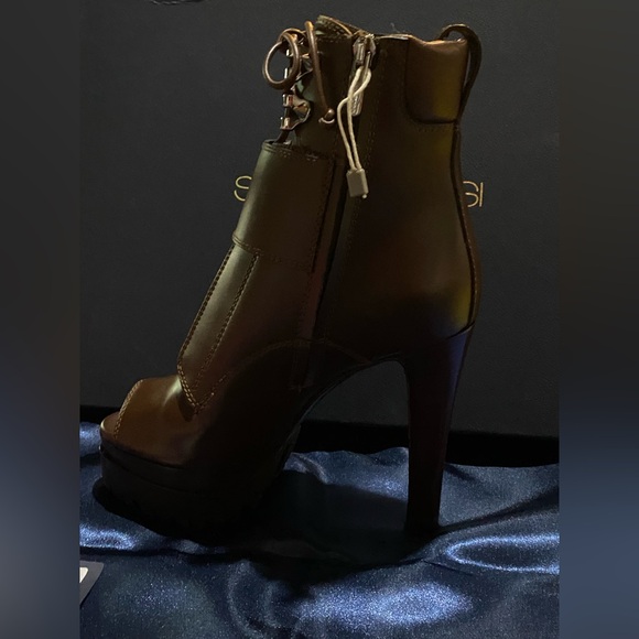 Sergio Rossi Brown Leather High Heel Ankel Boots - Picture 10 of 13